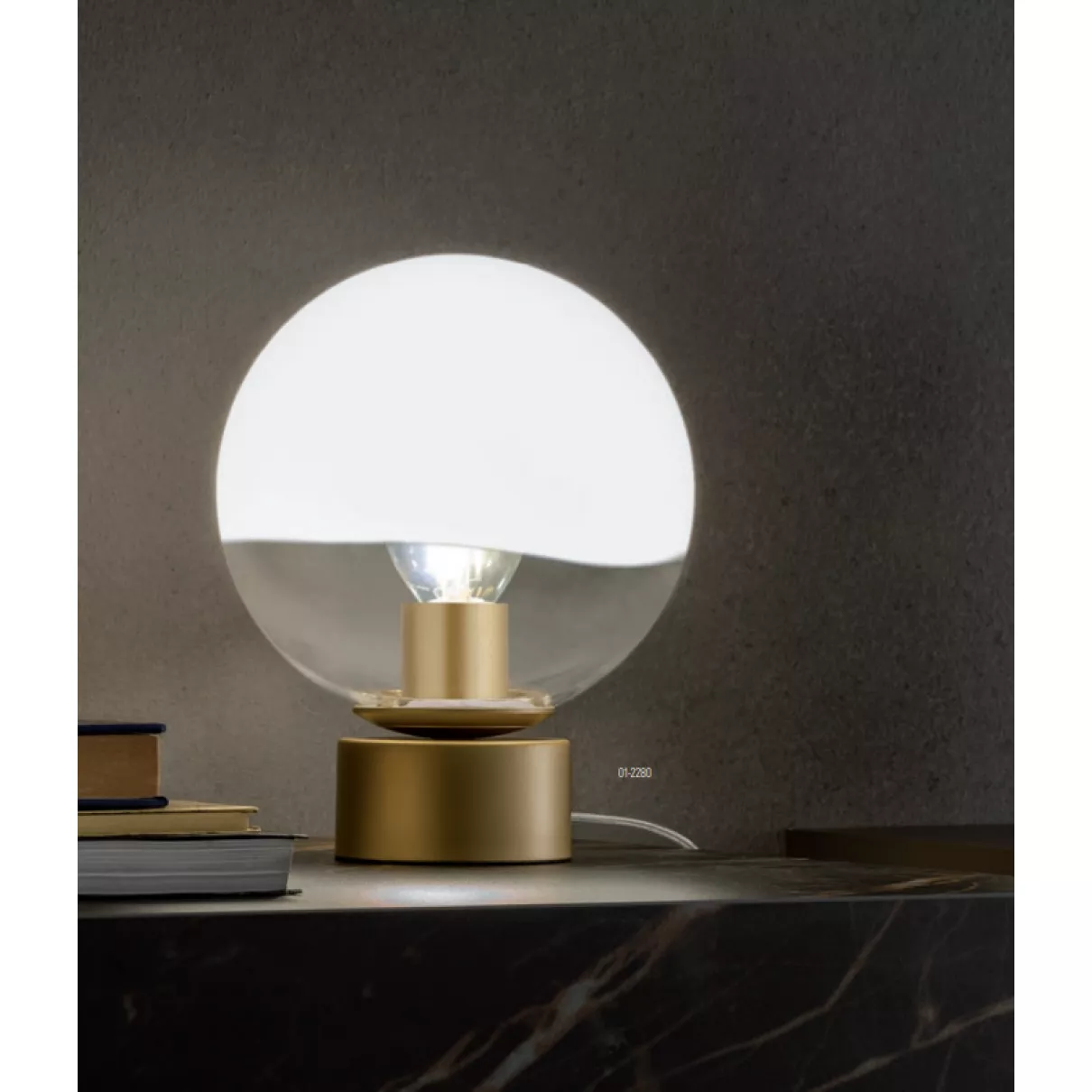 BERRY - asztali lámpa, króm fémszerkezet, füst színű fúvott üveg; 1xE27; átm:20cm - Redo-01-2281